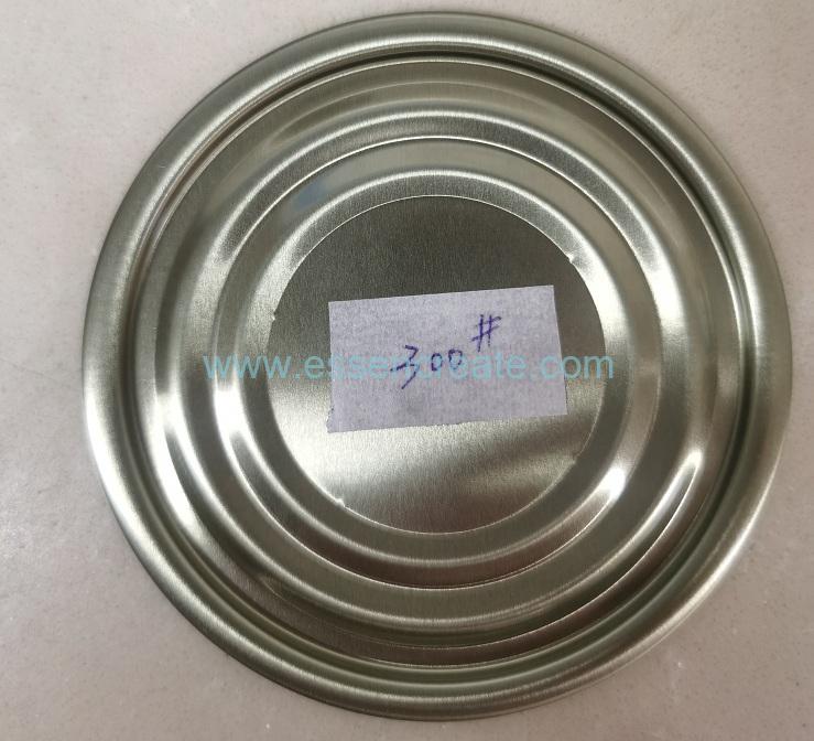 300 dolnych wieczek z puszek